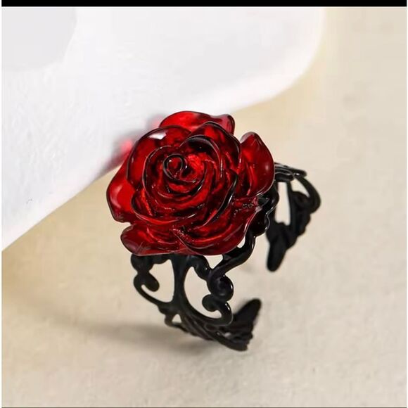 Punk Gothic Red Rose Ring Ornate - Picture 1 of 2